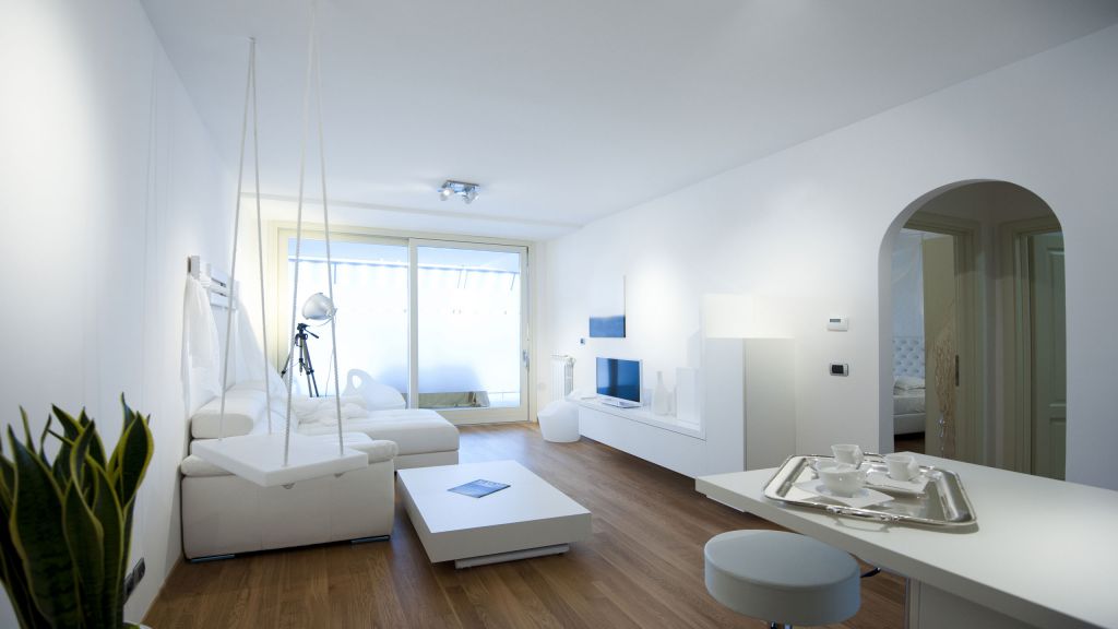 myapartsuite-rome-trastevere-white-apartment-living-room