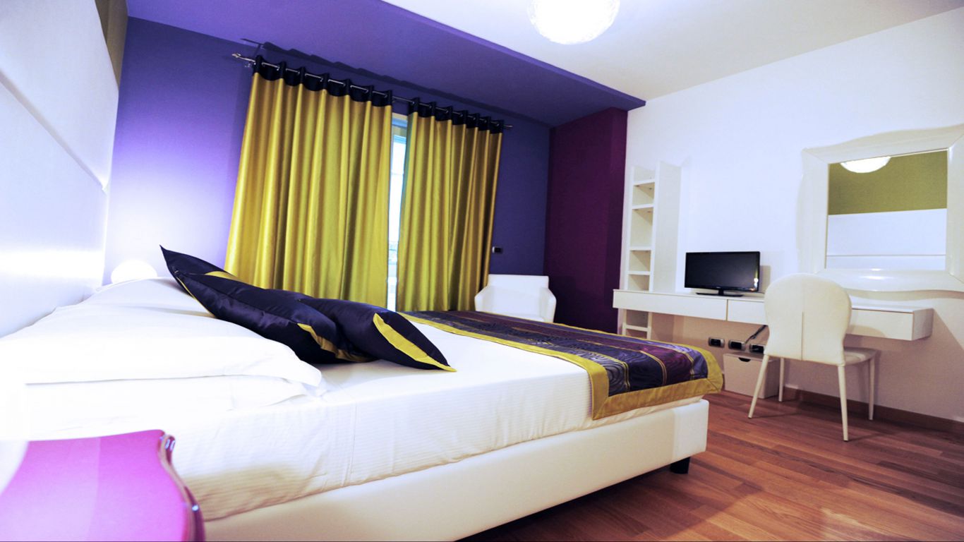 myapartsuite-roma-appartamento-trastevere-pop-colors-camera-2